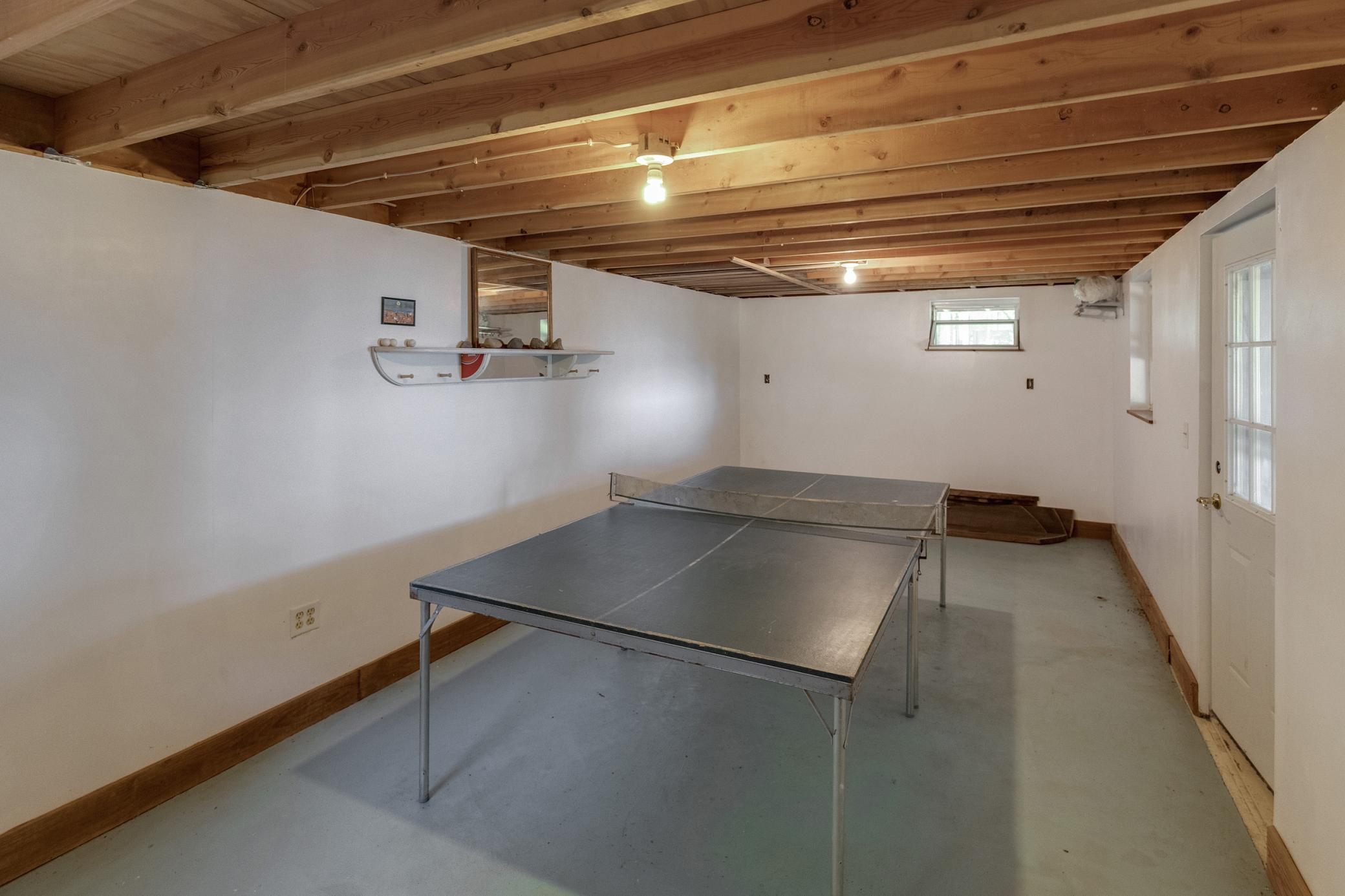 7149 Diamond Point Road NW