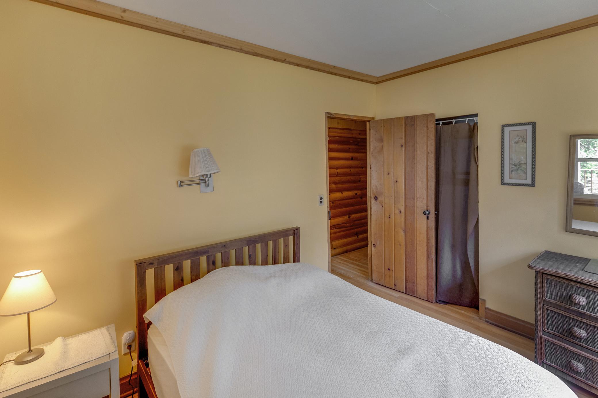 7149 Diamond Point Road NW