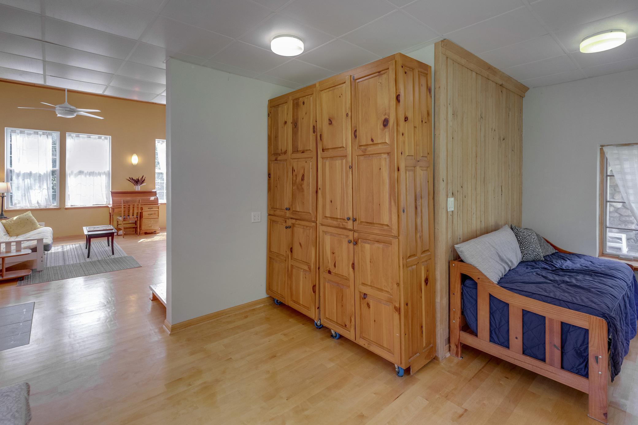 7149 Diamond Point Road NW