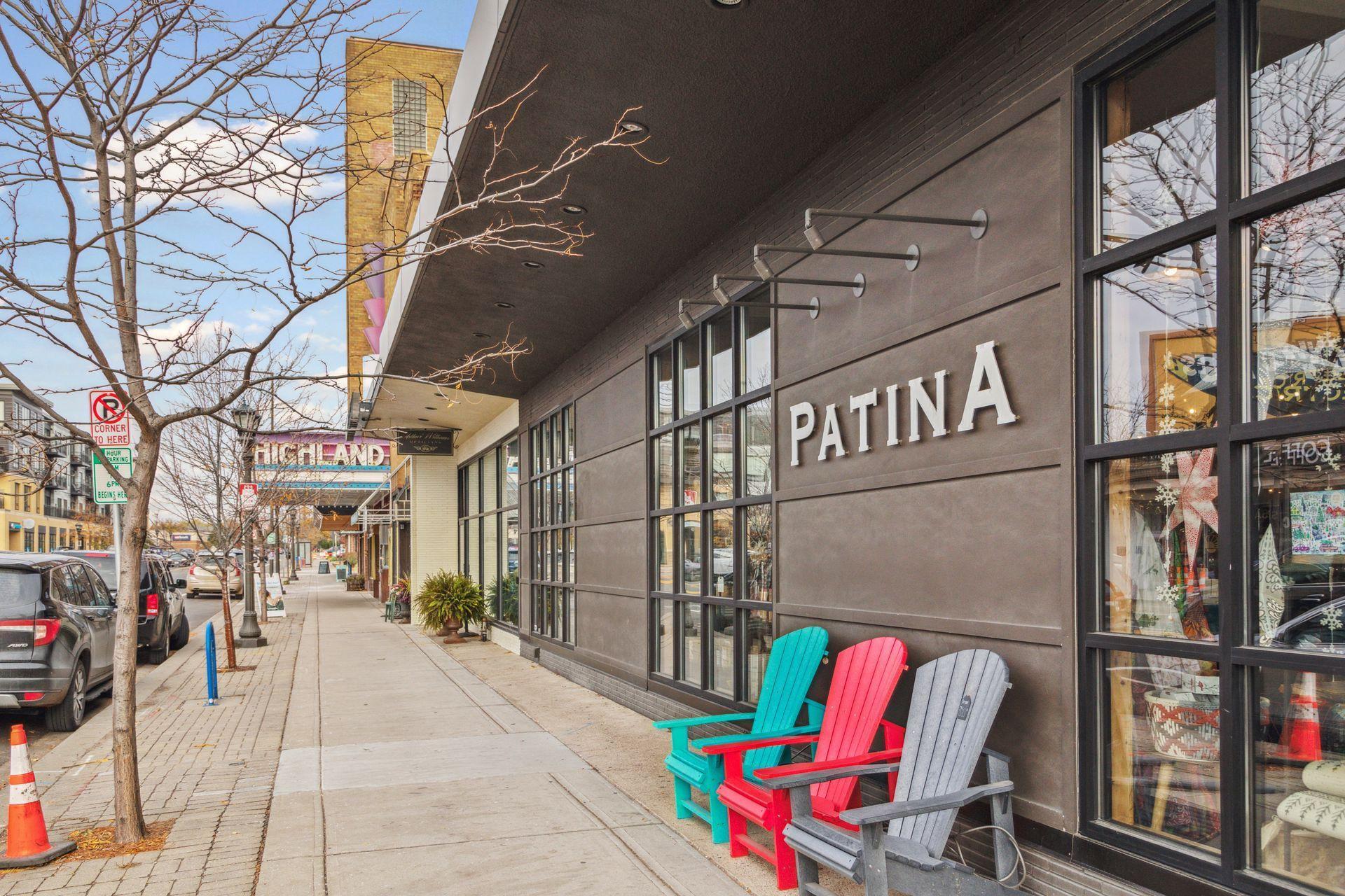 2222 Scheffer Avenue