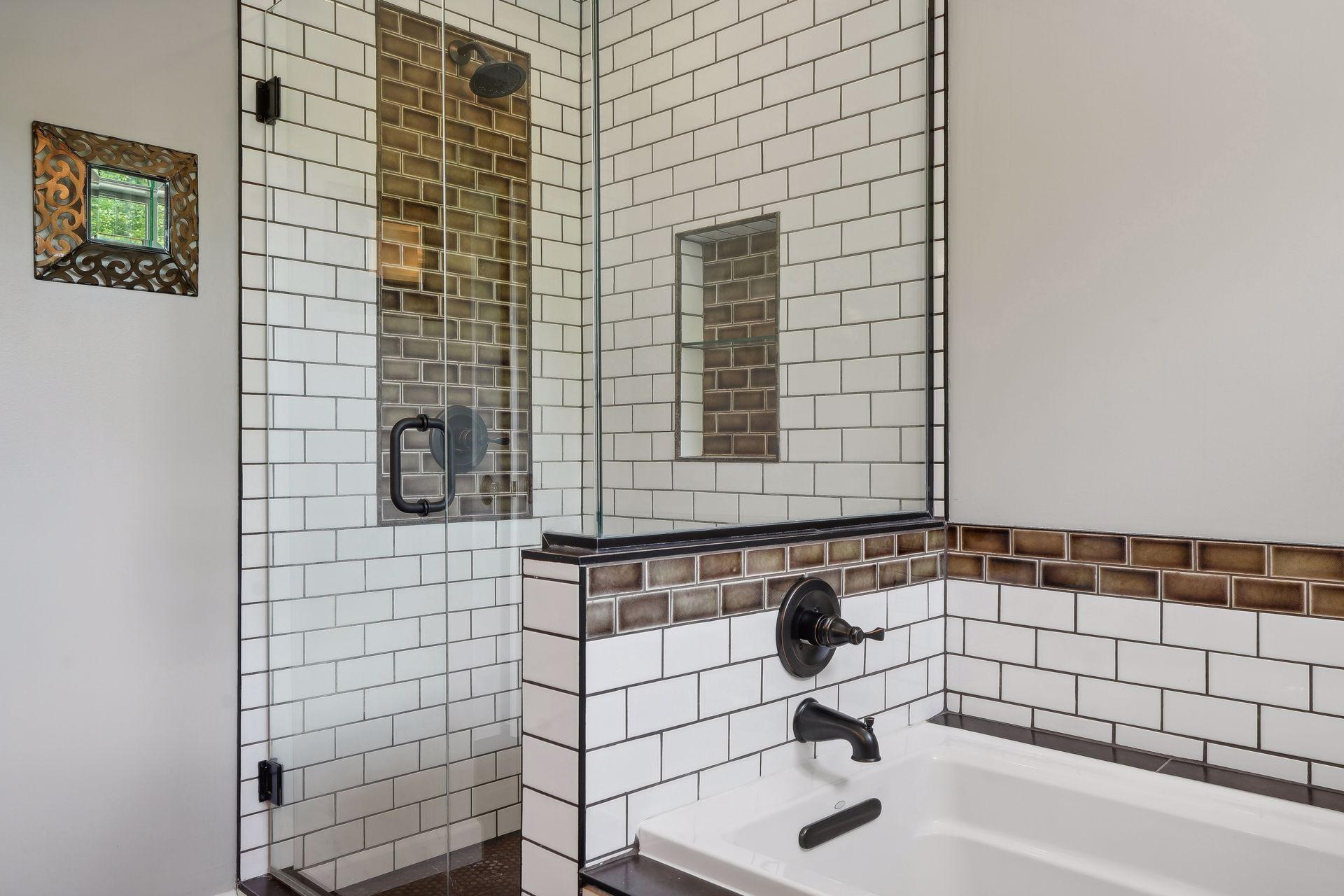 2222 Scheffer Avenue