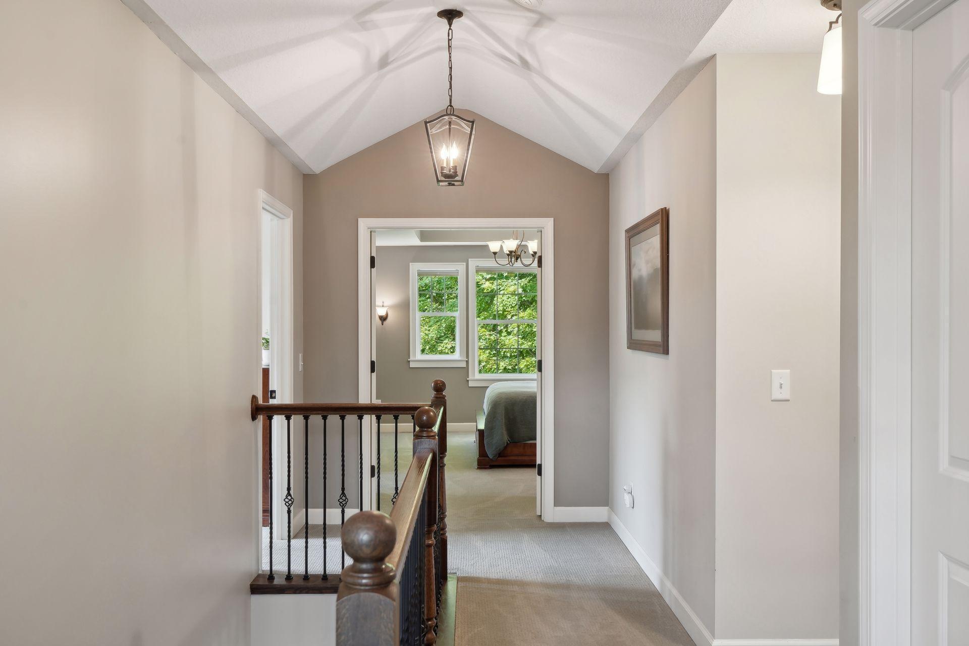 2222 Scheffer Avenue