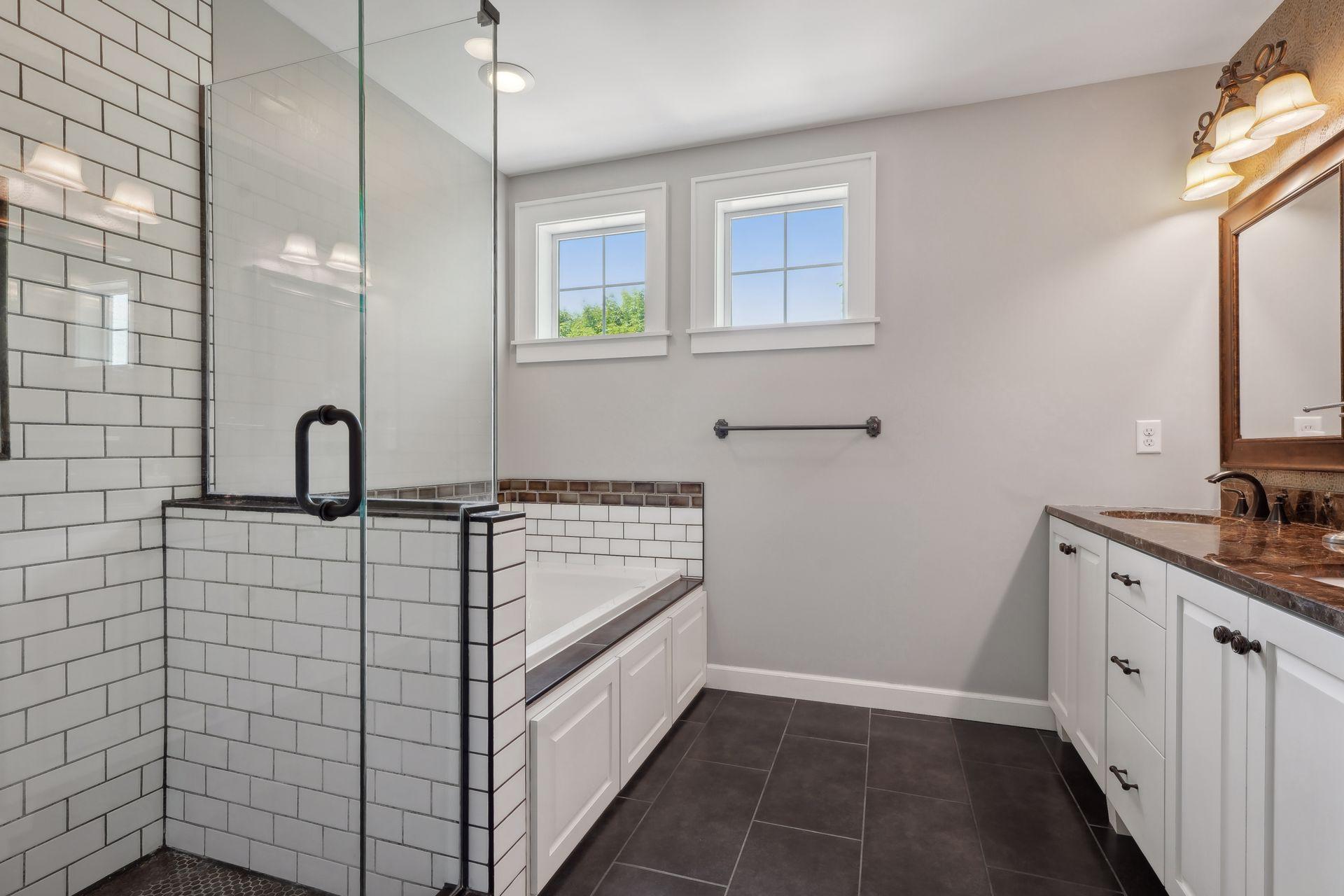 2222 Scheffer Avenue