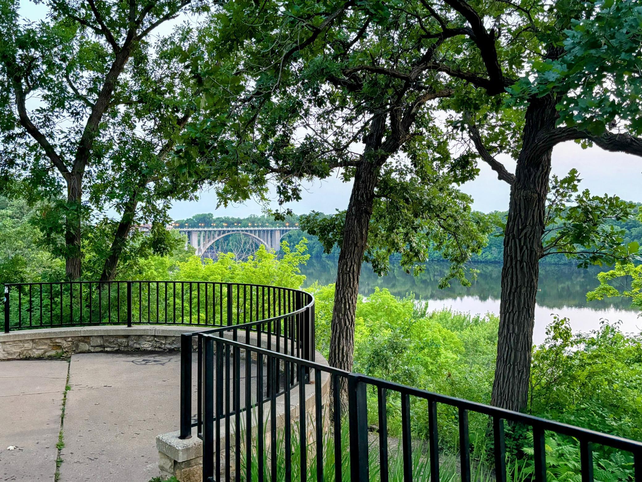 2222 Scheffer Avenue