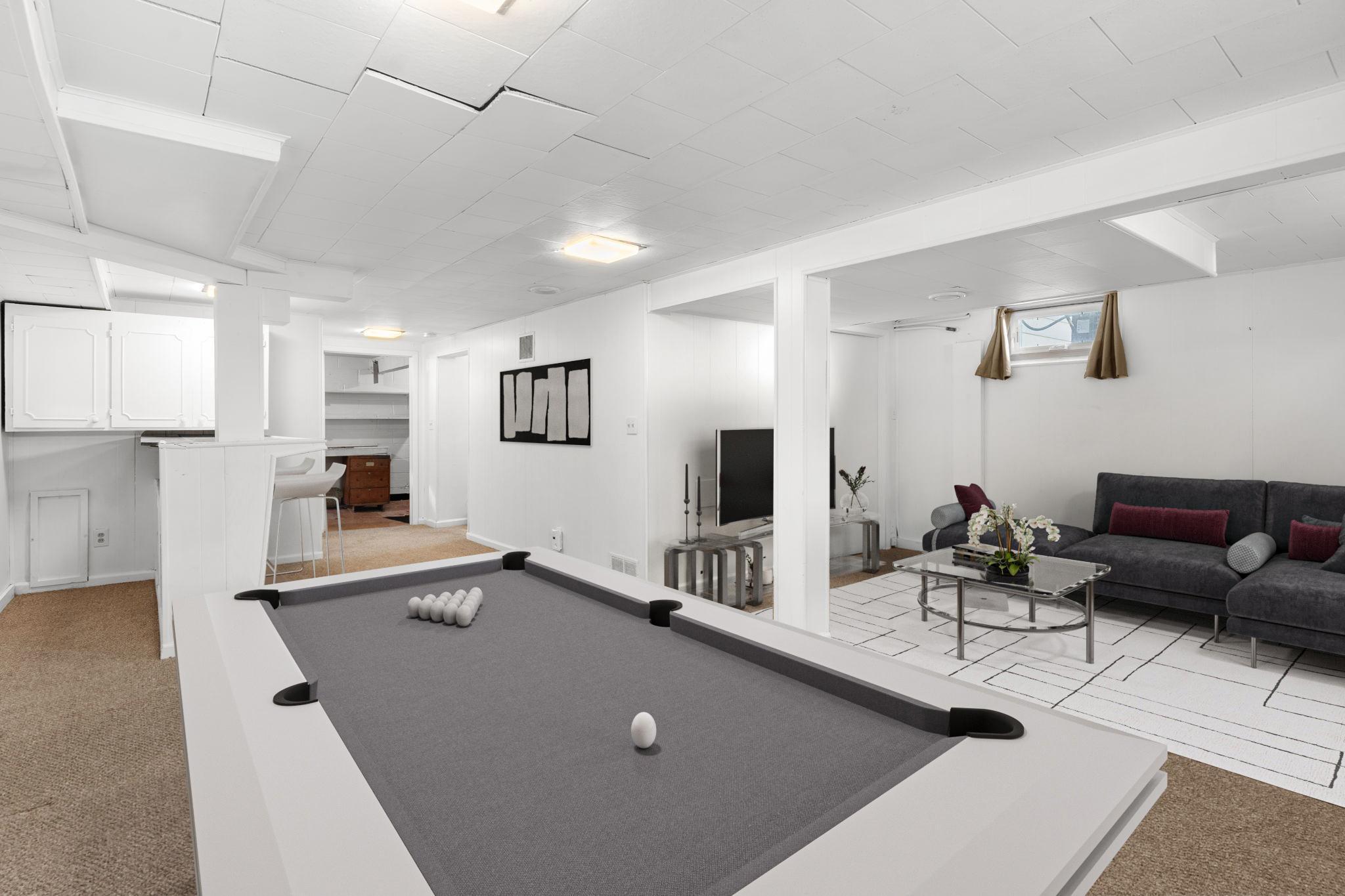 3166 Sumter Avenue S