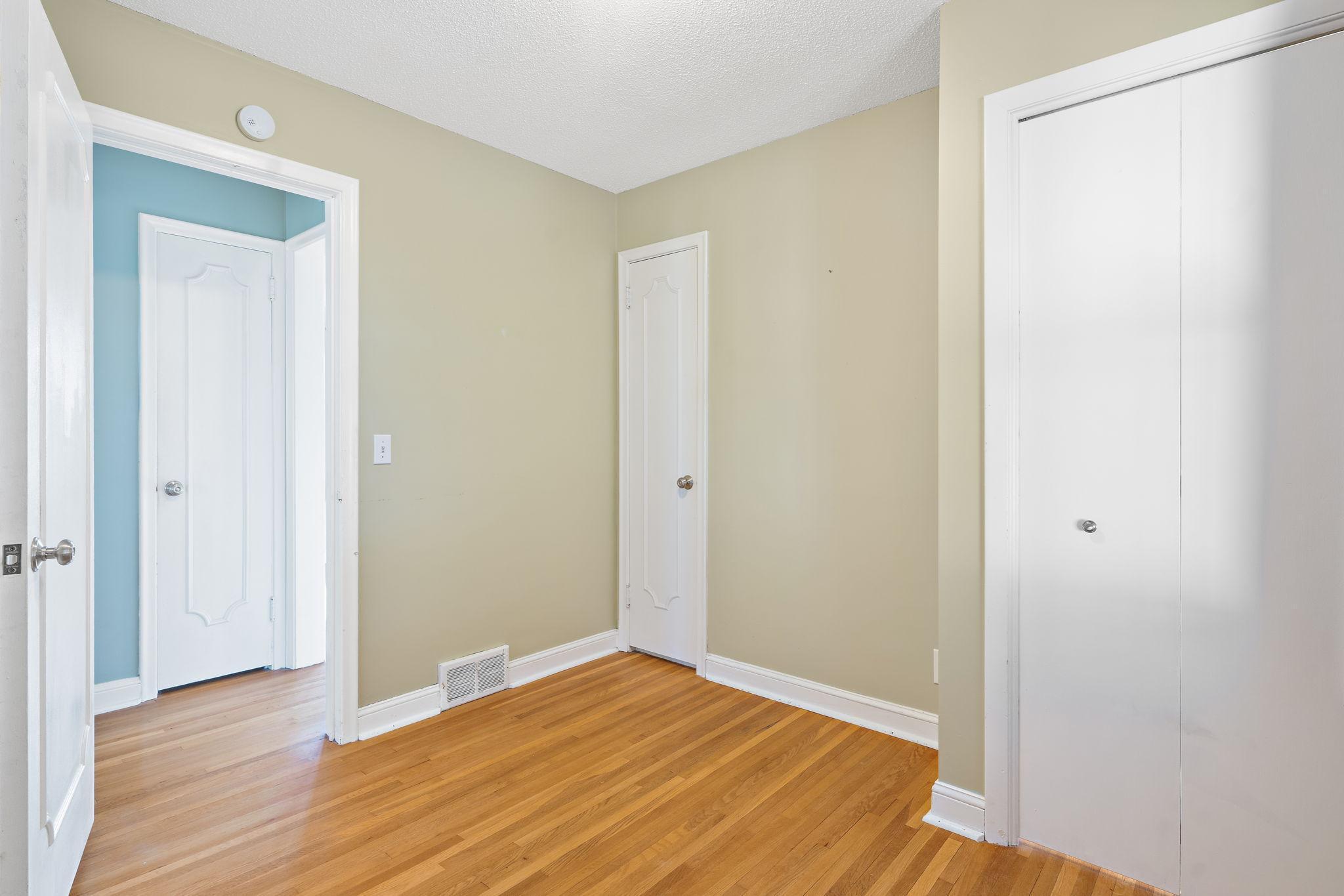 3166 Sumter Avenue S