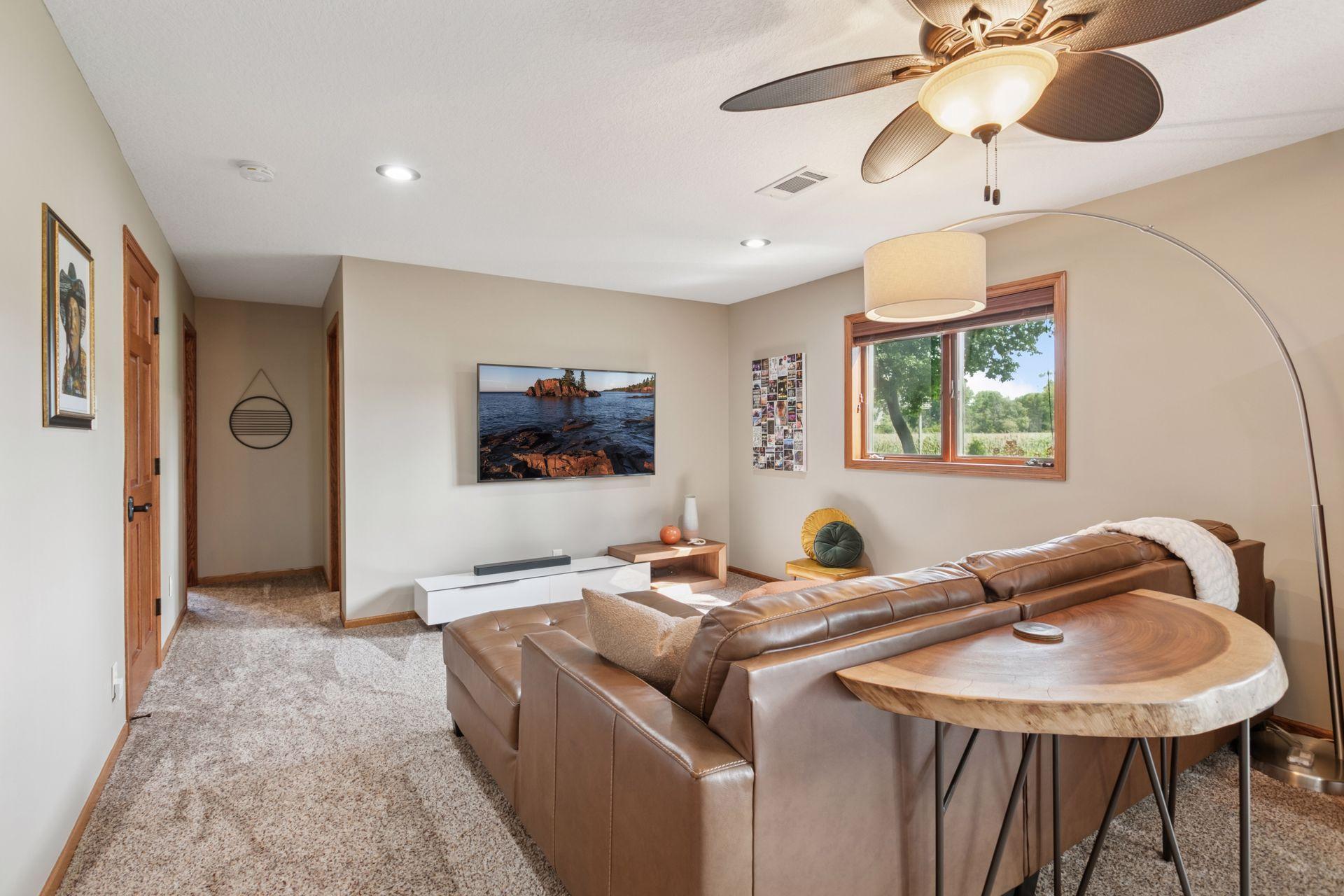 8009 Garfield Street NE