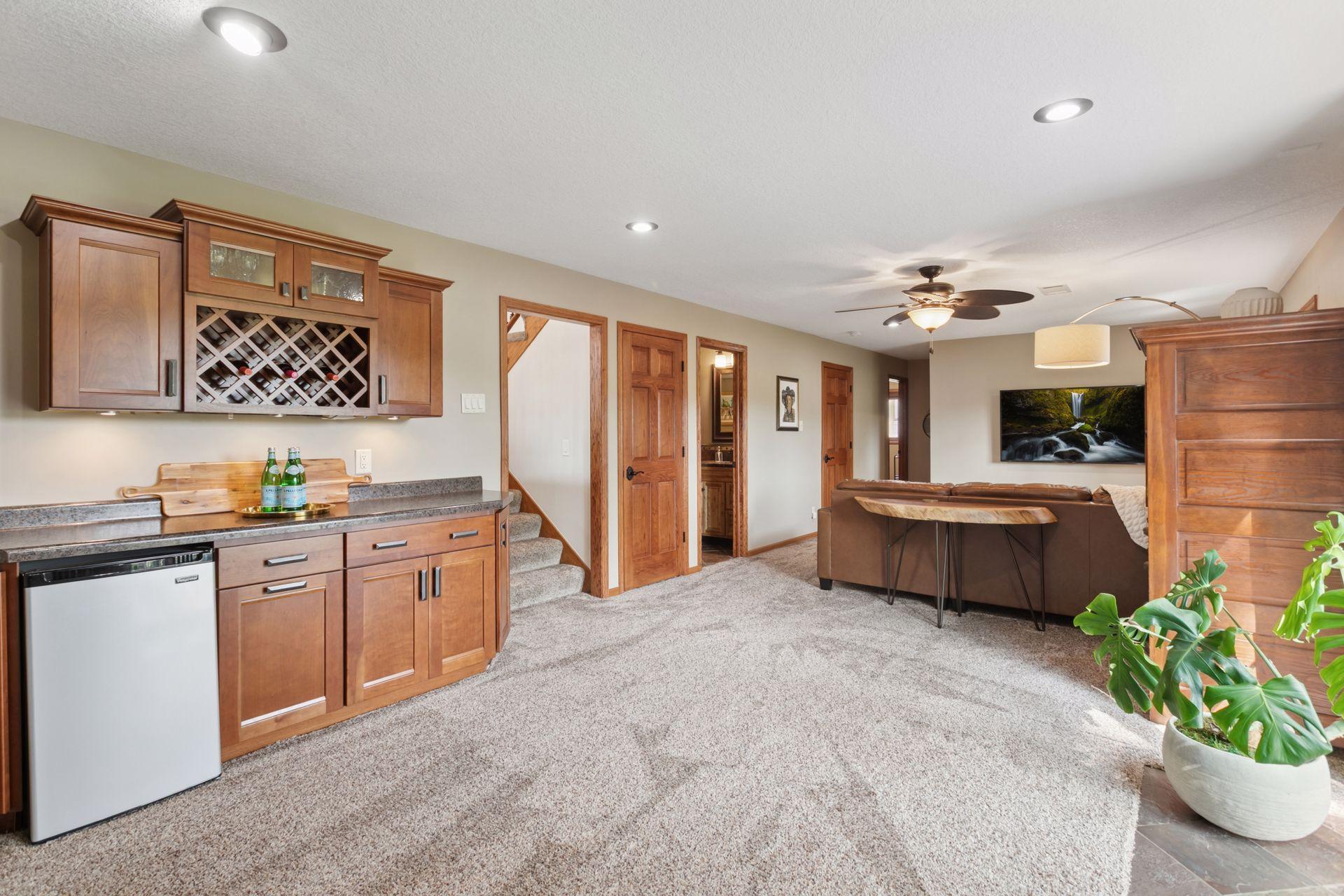 8009 Garfield Street NE