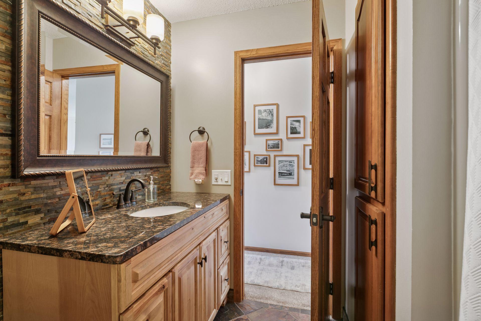 8009 Garfield Street NE