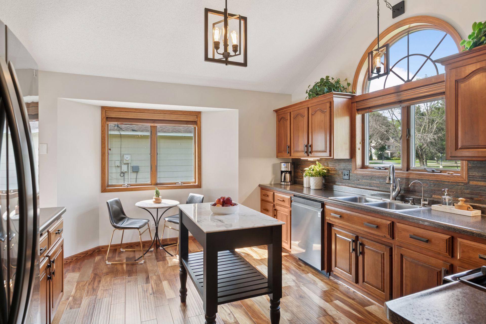 8009 Garfield Street NE