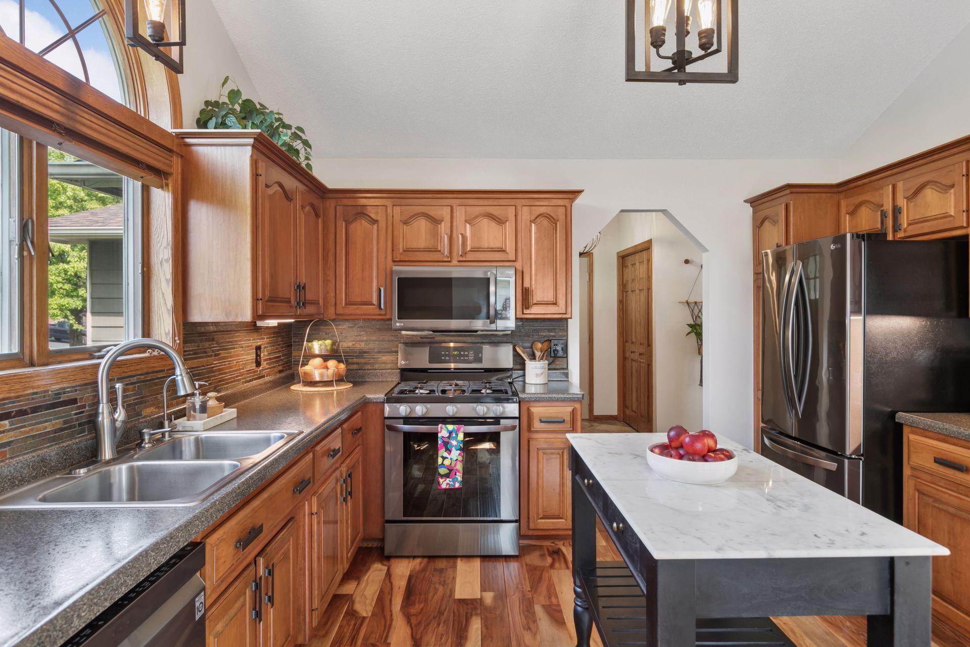 8009 Garfield Street NE