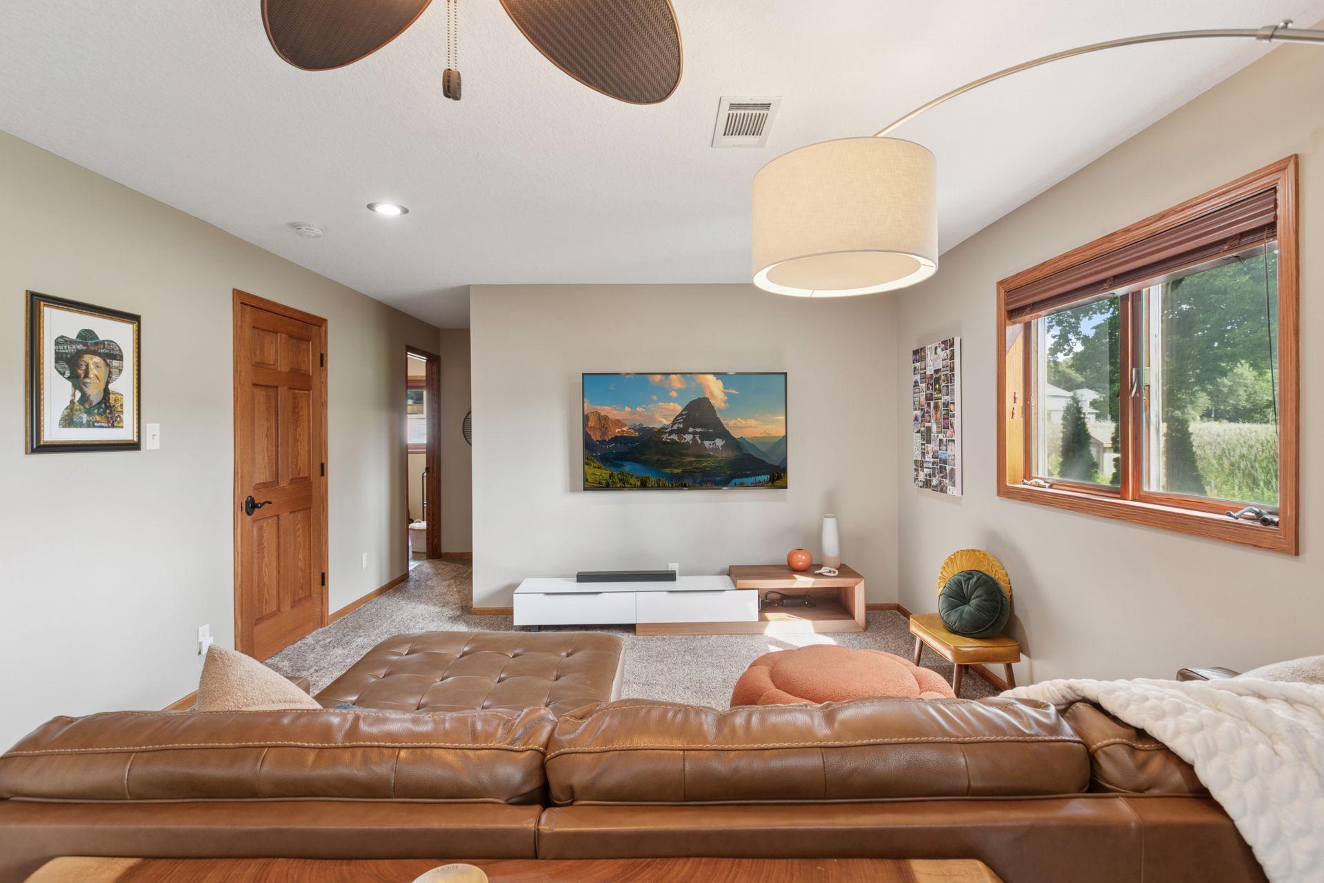 8009 Garfield Street NE