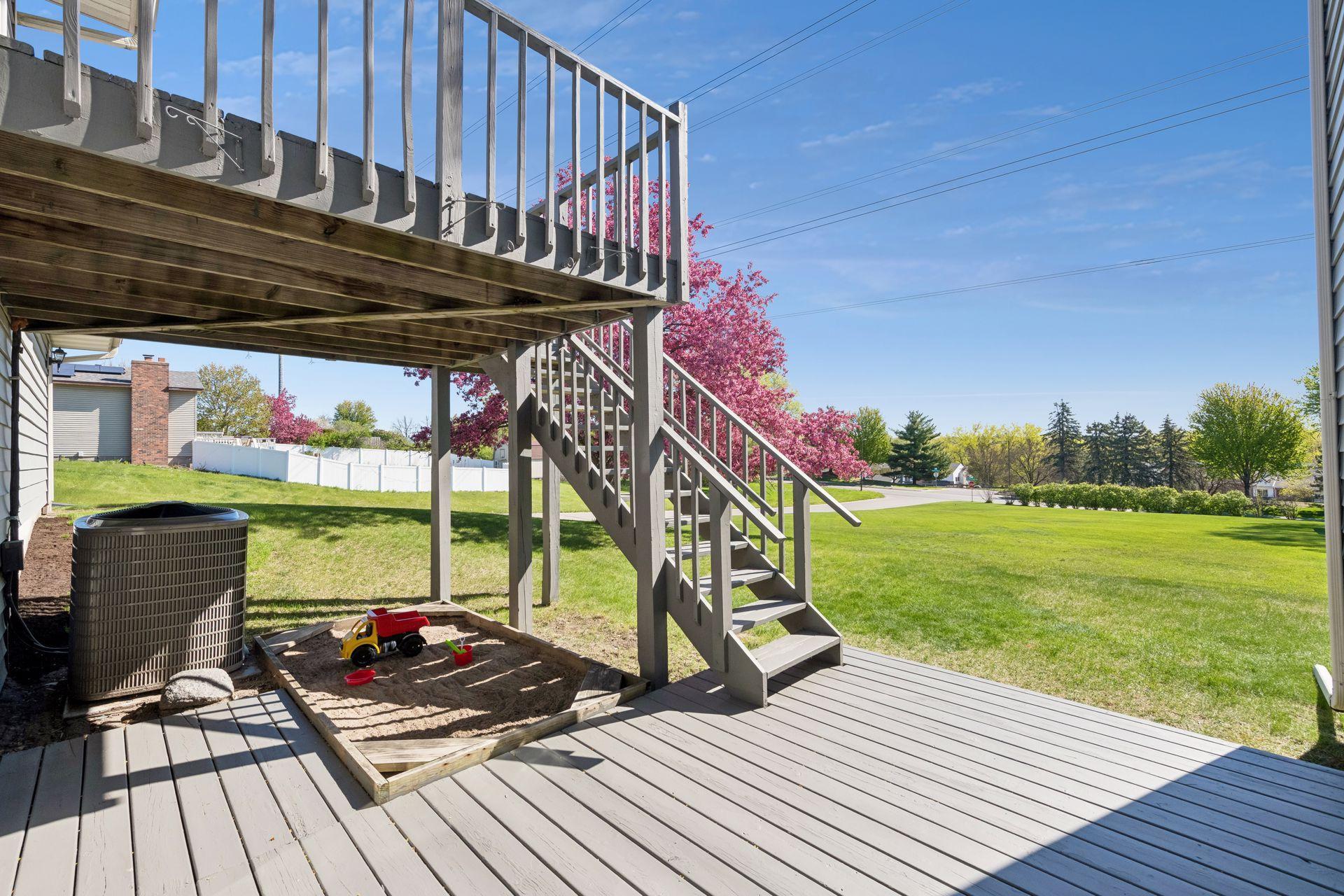 9721 Portal Drive