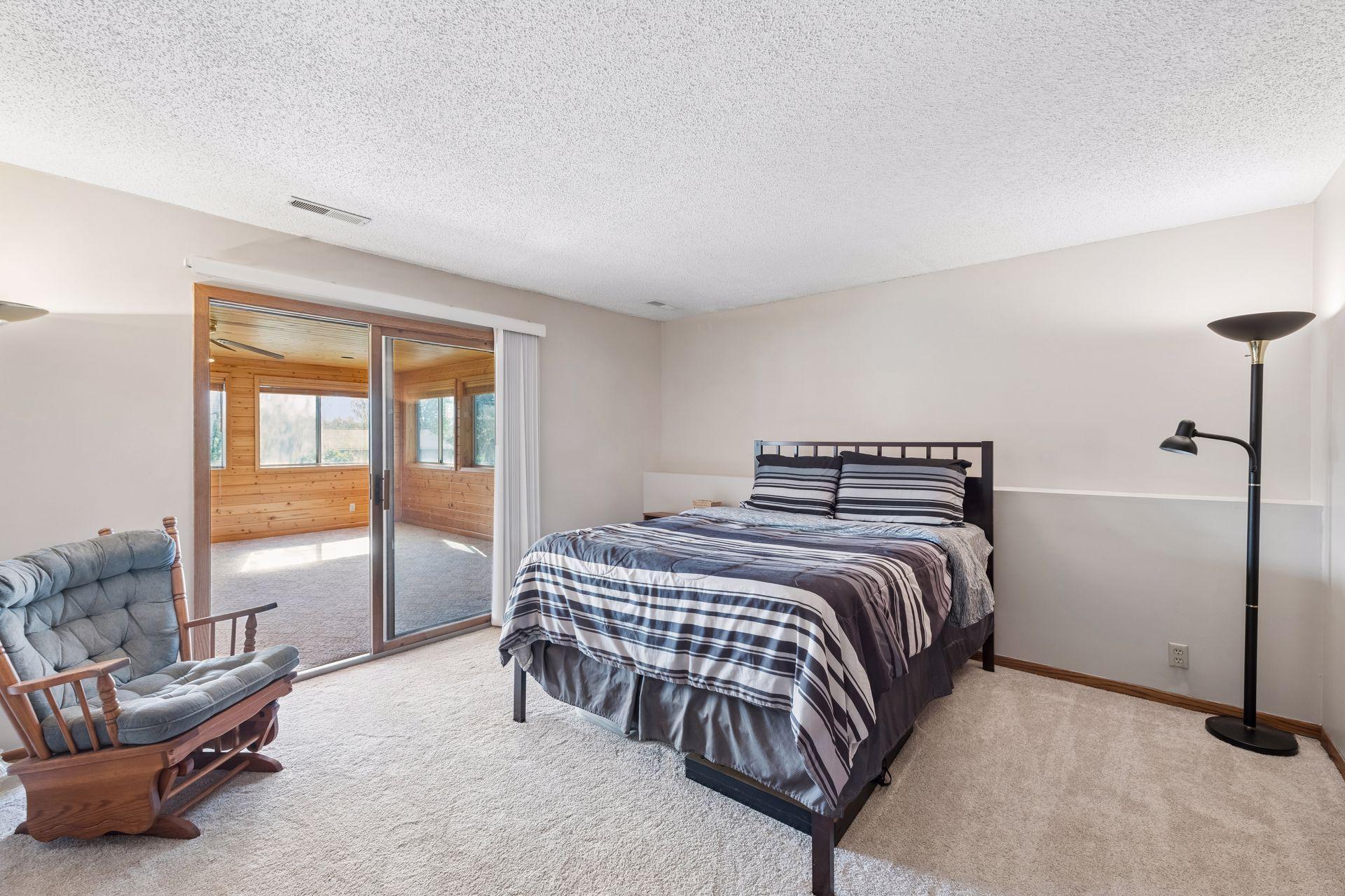 9721 Portal Drive
