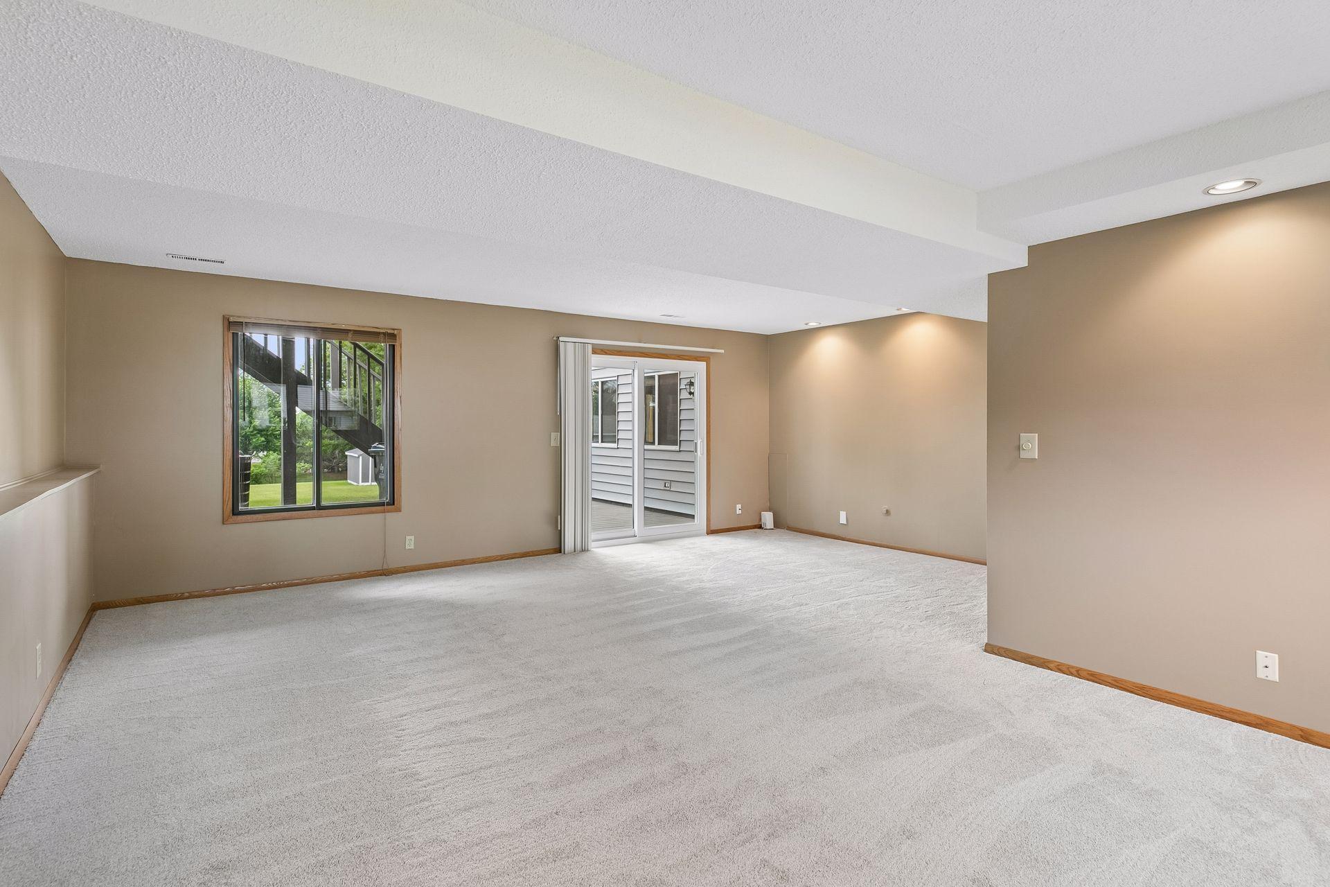 9721 Portal Drive
