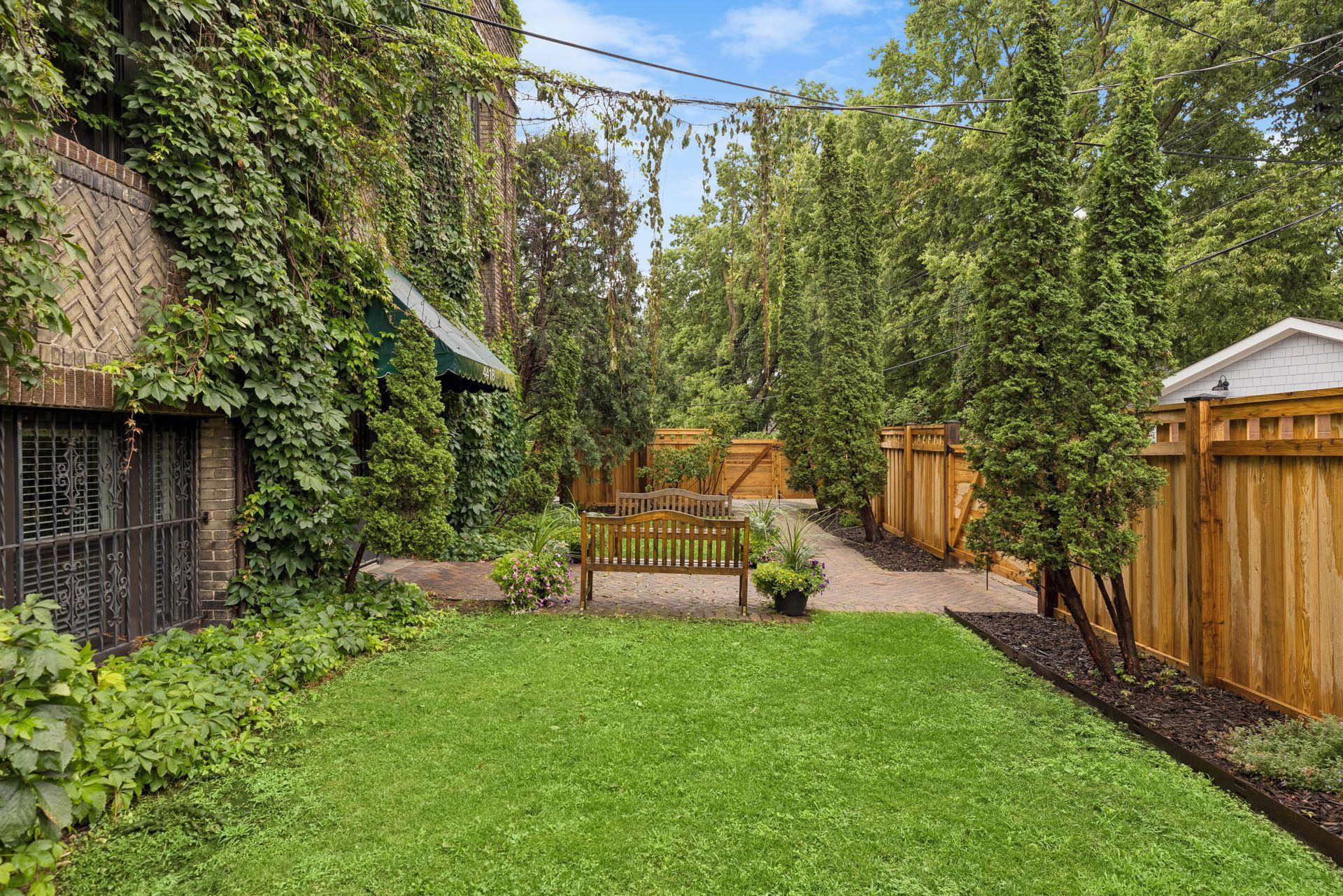 4418 W Lake Harriet Parkway Unit: 205