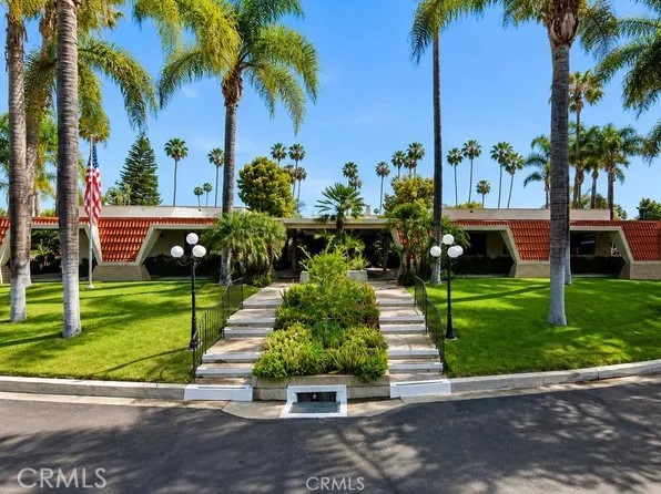 24922 Muirlands Boulevard 68