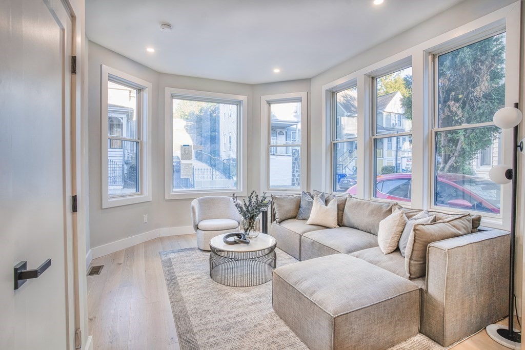 116 Alexander Street # 1