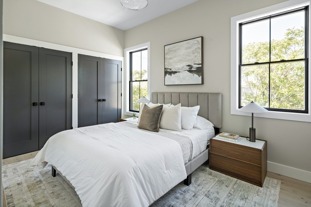 51 Crescent Ave Unit: PH8