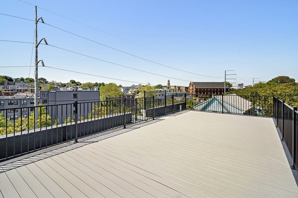 51 Crescent Ave Unit: PH8