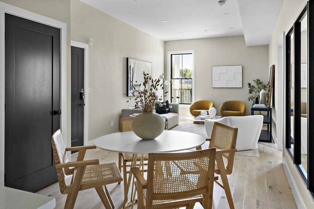 51 Crescent Ave # 5