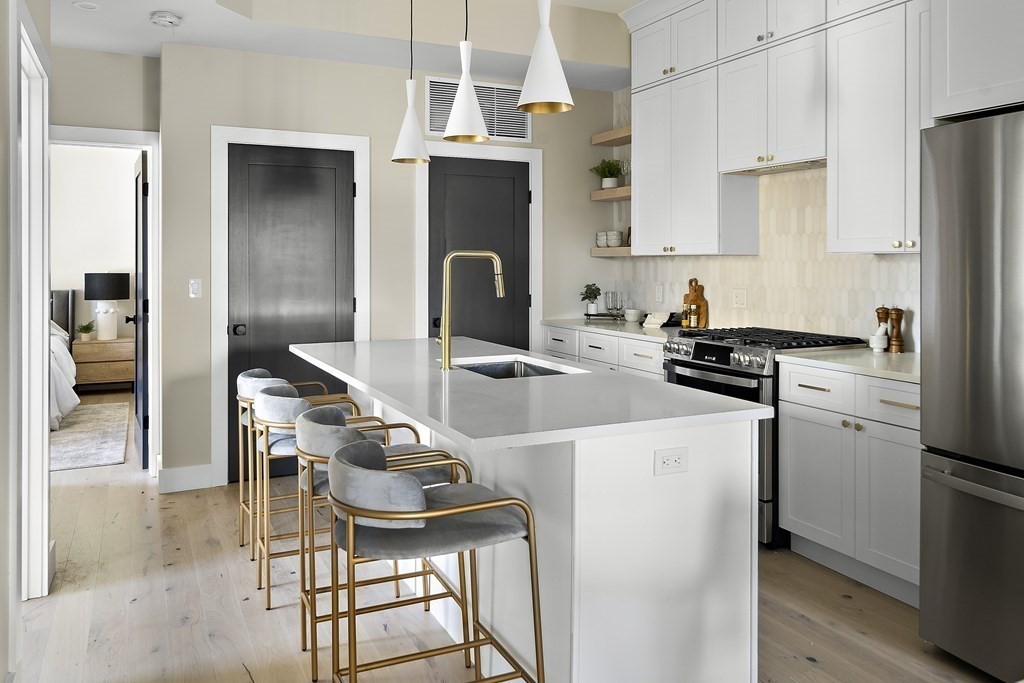 51 Crescent Ave # 5