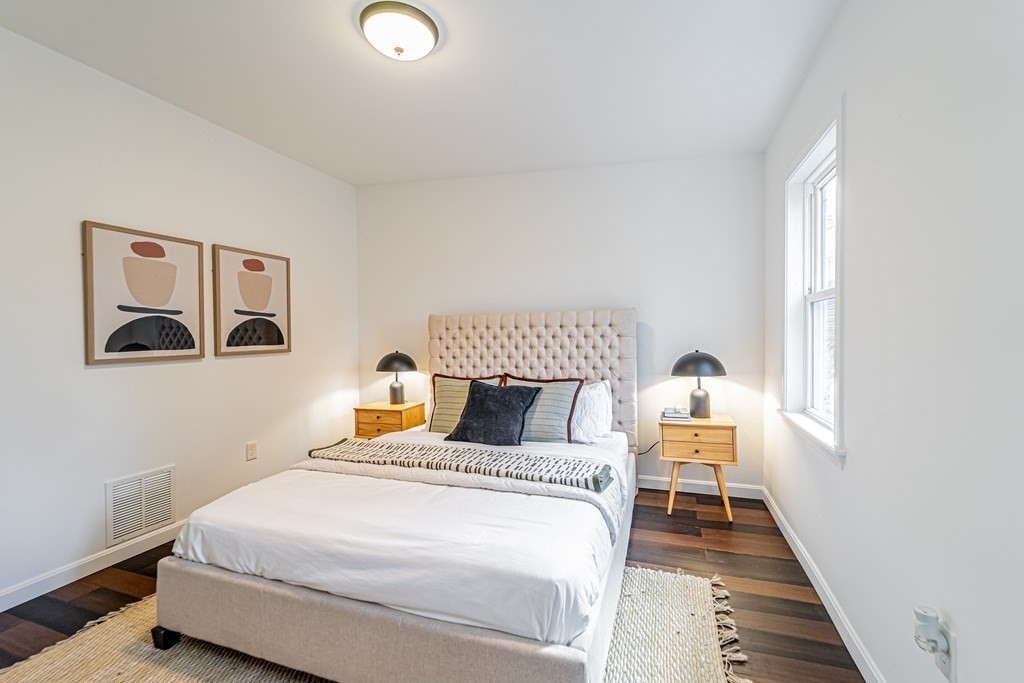 2 White Street Pl