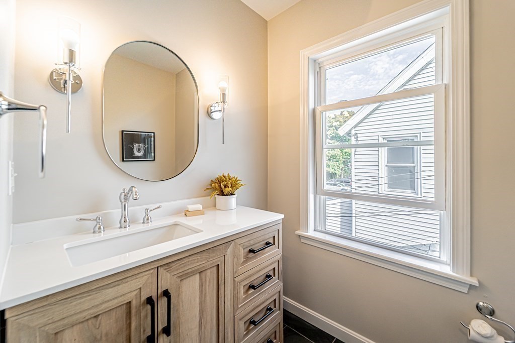 2 White Street Pl