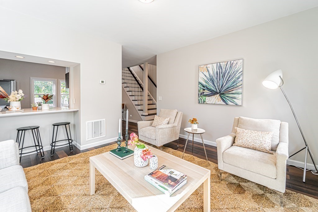 2 White Street Pl