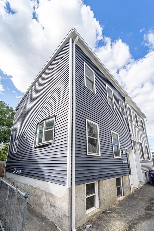 2 White Street Pl