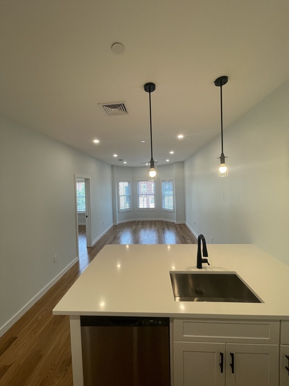 82 Chelsea Street # 2