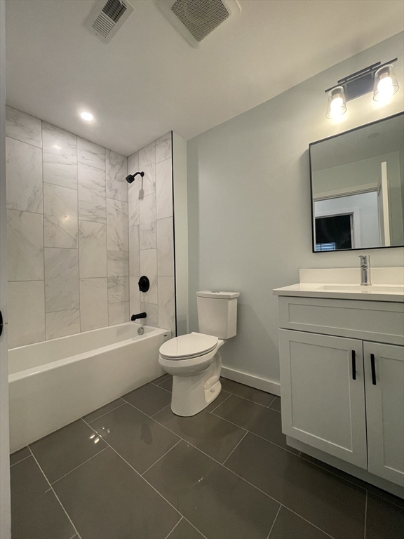 82 Chelsea Street # 2
