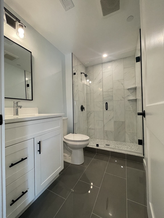 82 Chelsea Street # 2