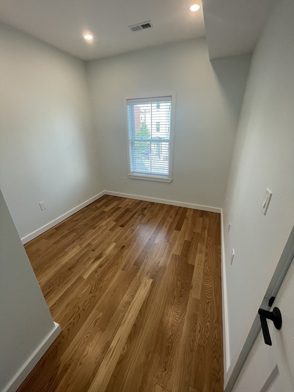 82 Chelsea Street # 2