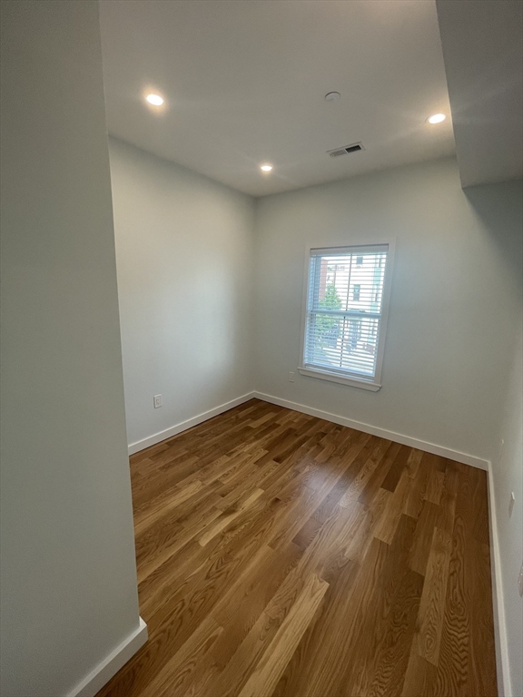 82 Chelsea Street # 2