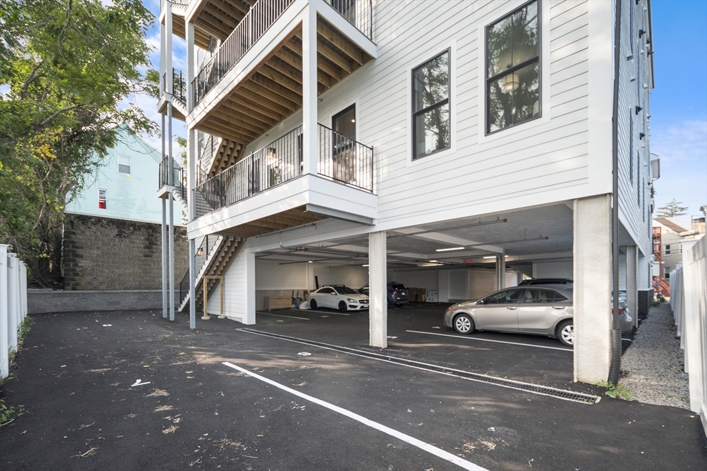 51 Crescent Ave Unit: PH9