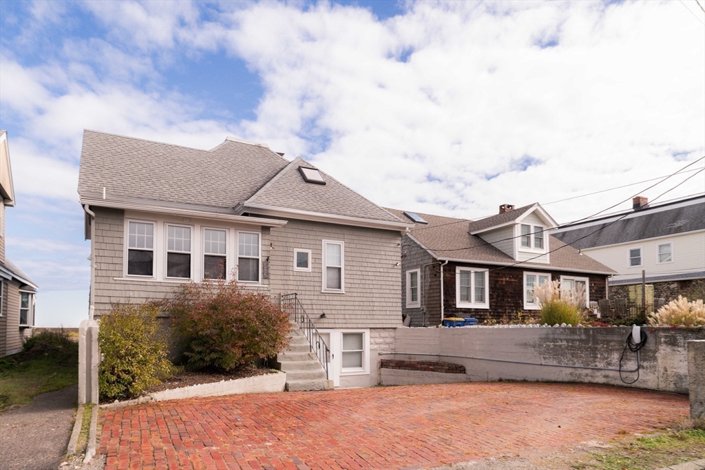 129 Strandway
