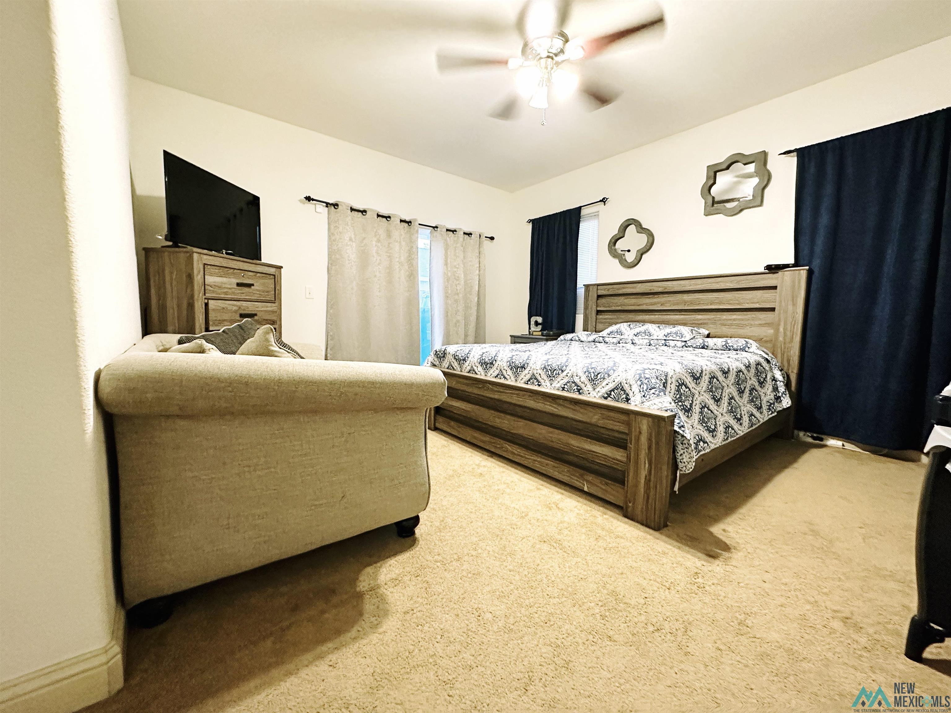 37 W Acoma Ct Court