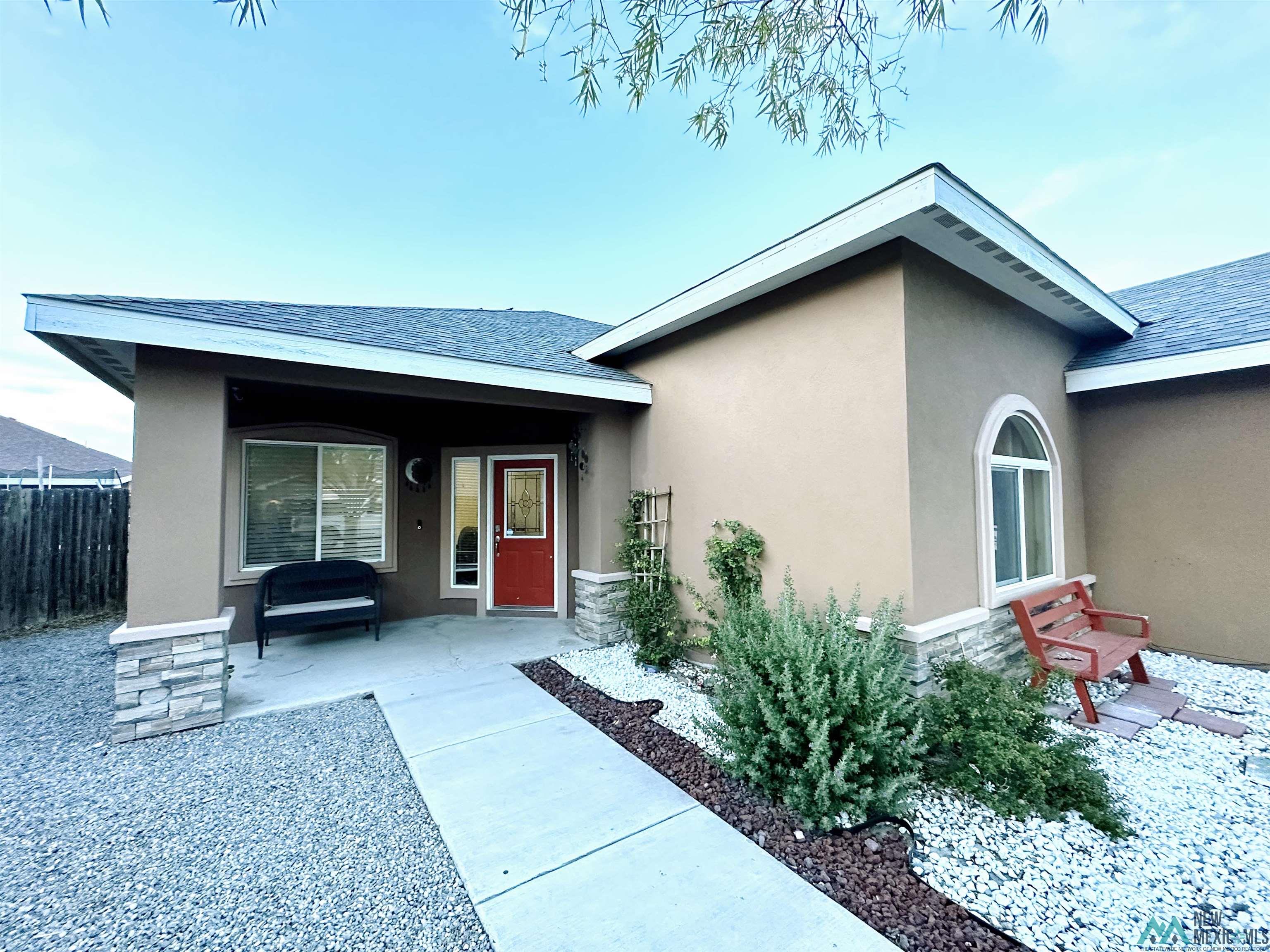 37 W Acoma Ct Court