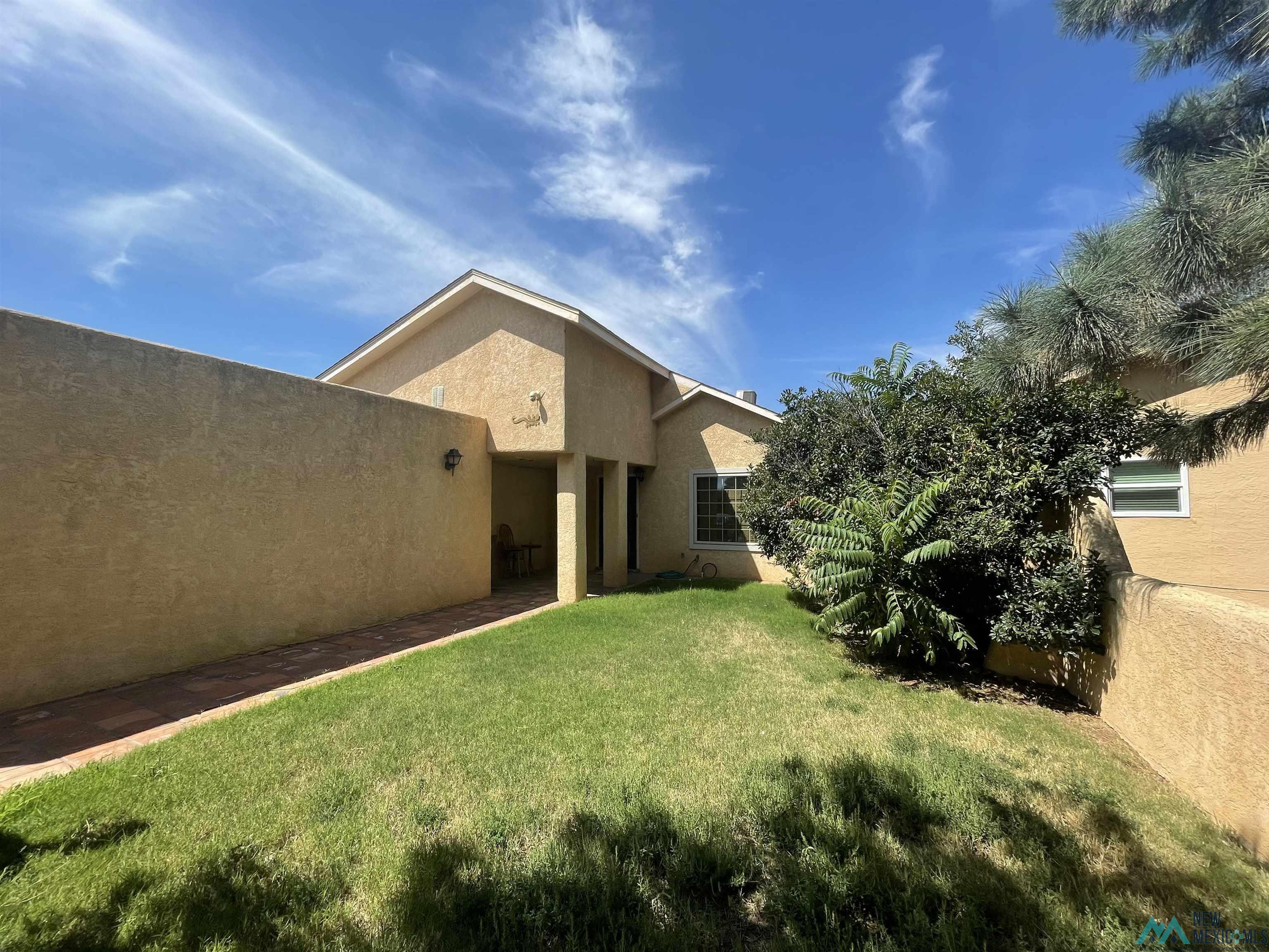 40 Paseo Village
