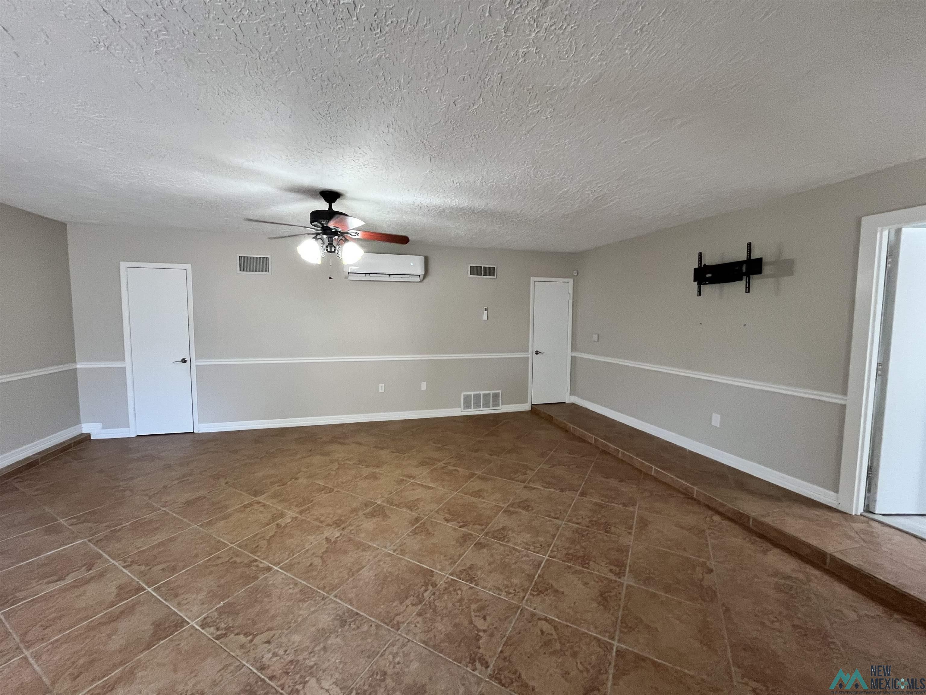 1504 Fairway Terrace