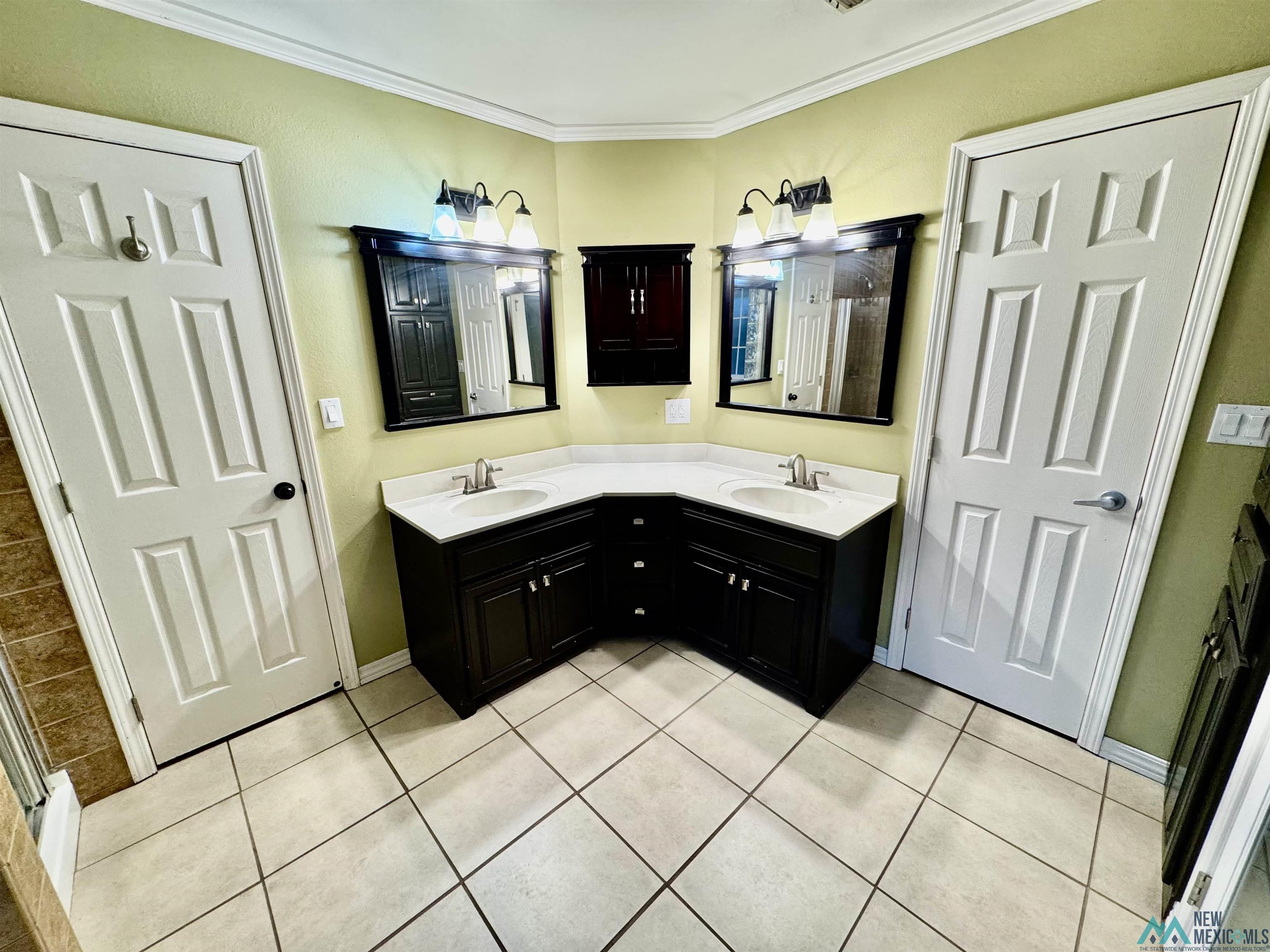 600 Chanticleer Place