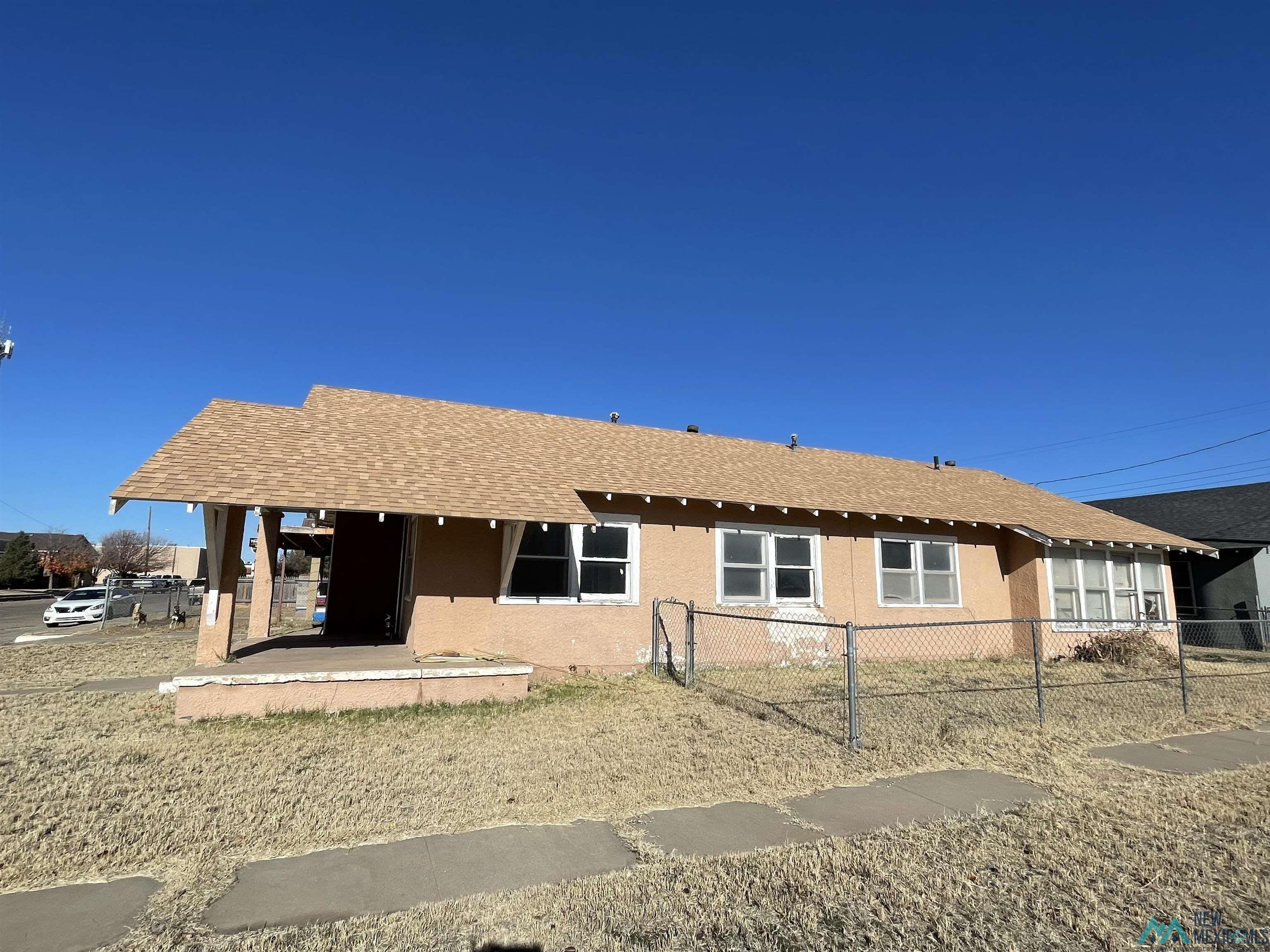 321 S Avenue A Avenue