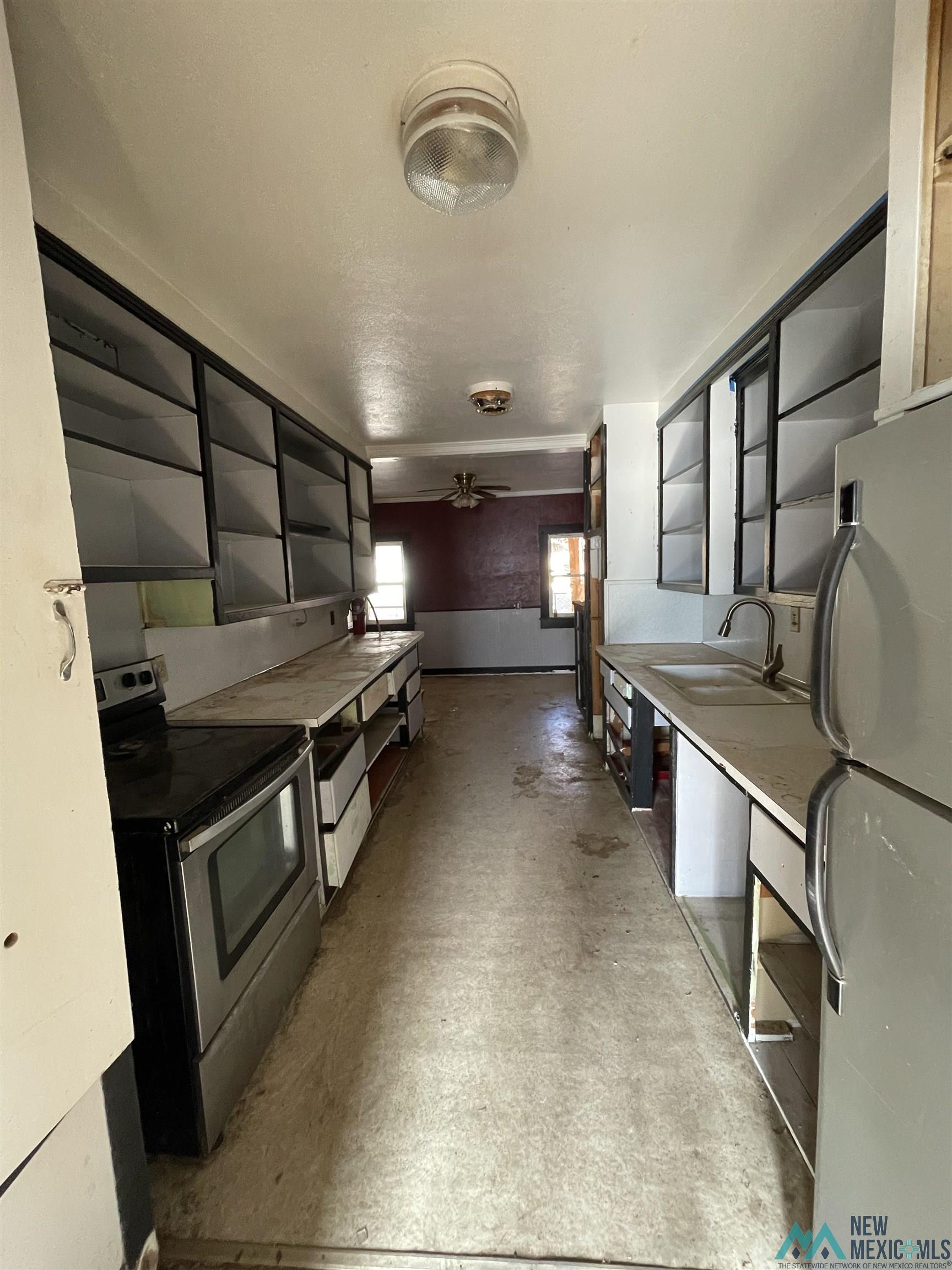 321 S Avenue A Avenue