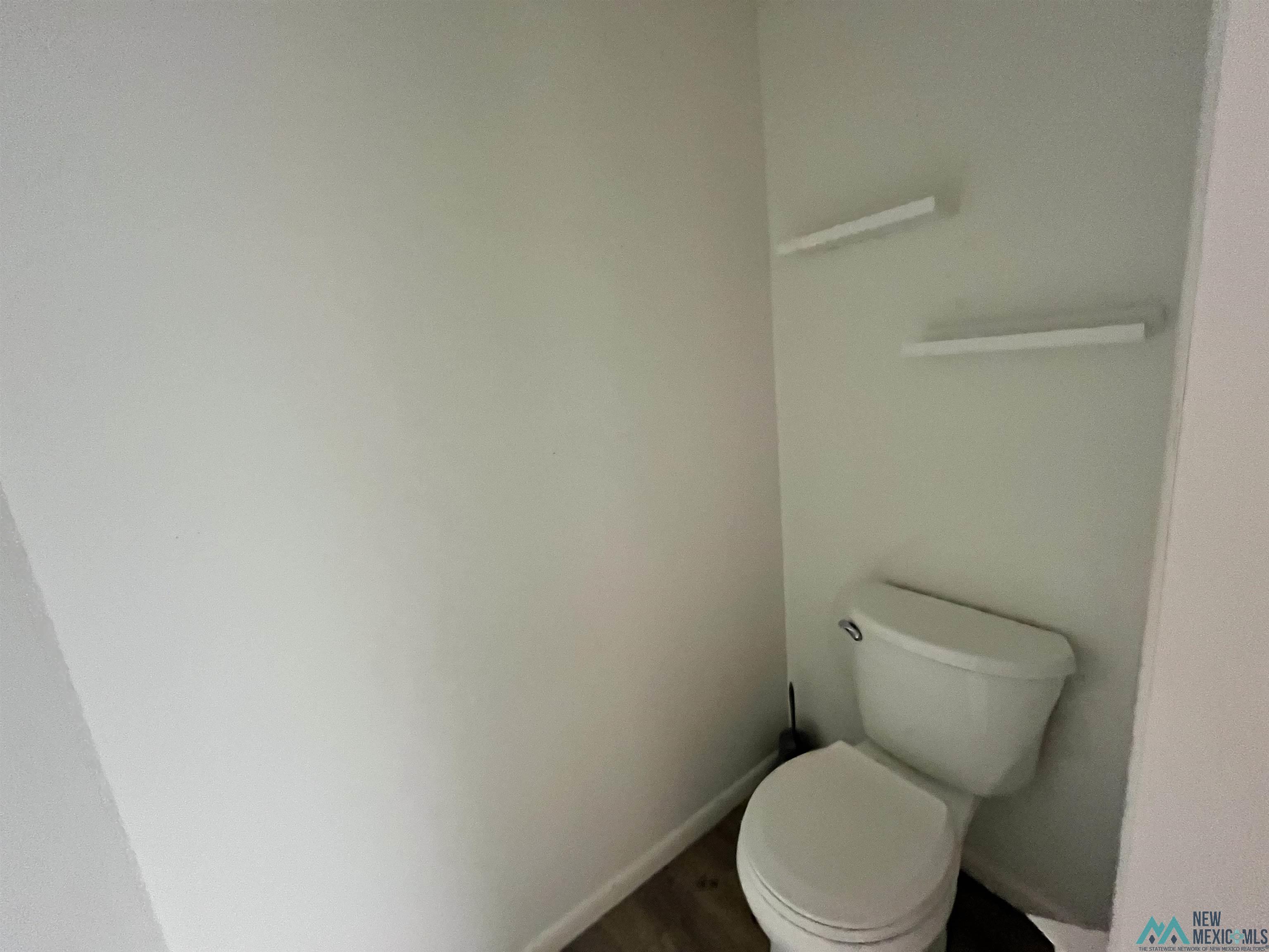 1713 Wilshire Boulevard