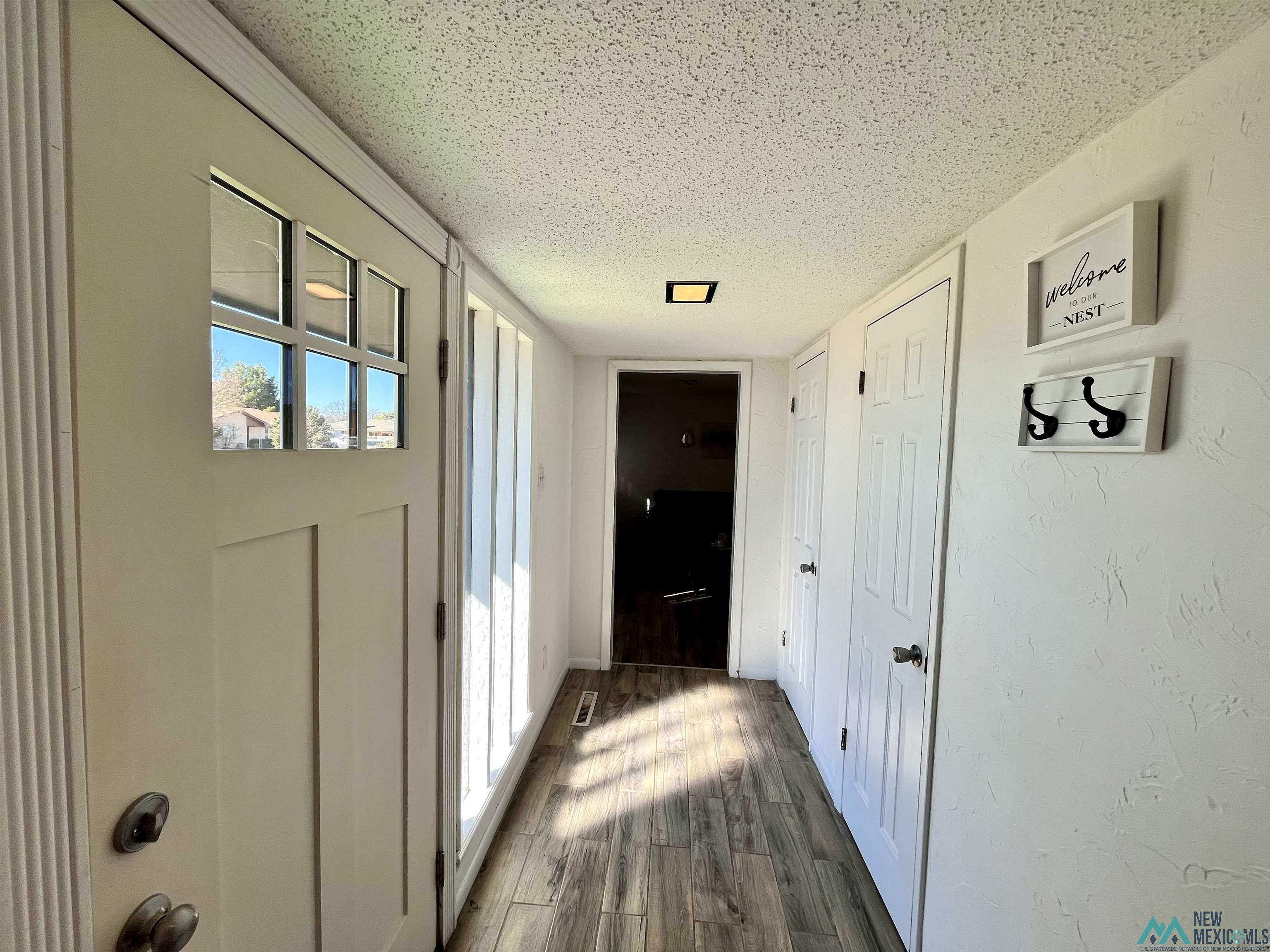 1713 Wilshire Boulevard