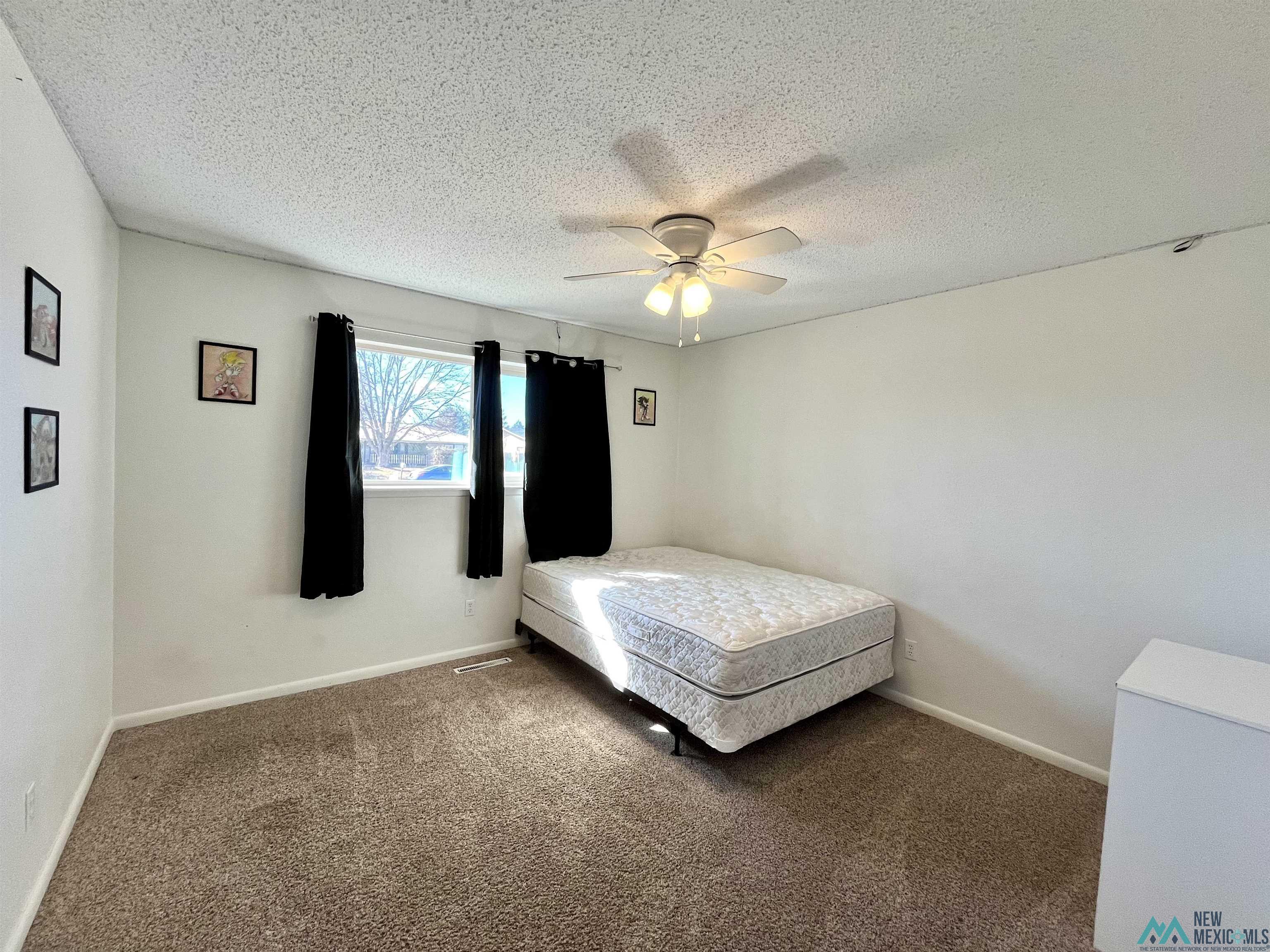 1713 Wilshire Boulevard