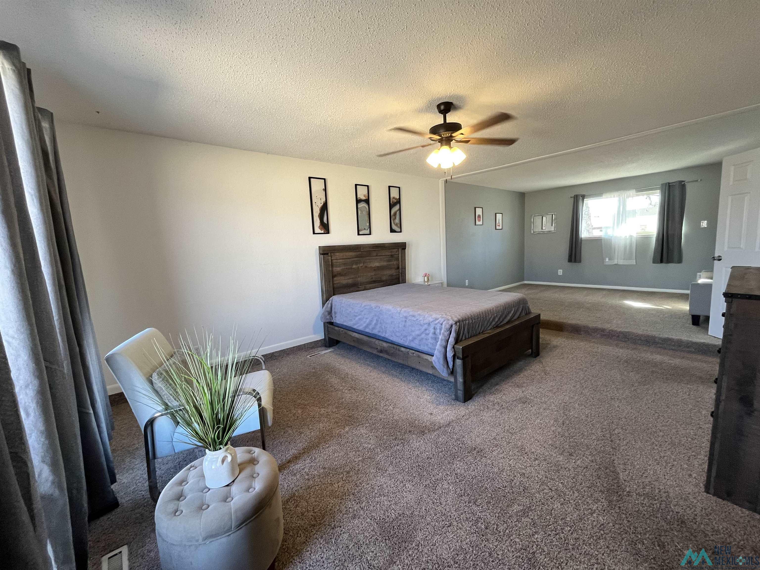 1713 Wilshire Boulevard