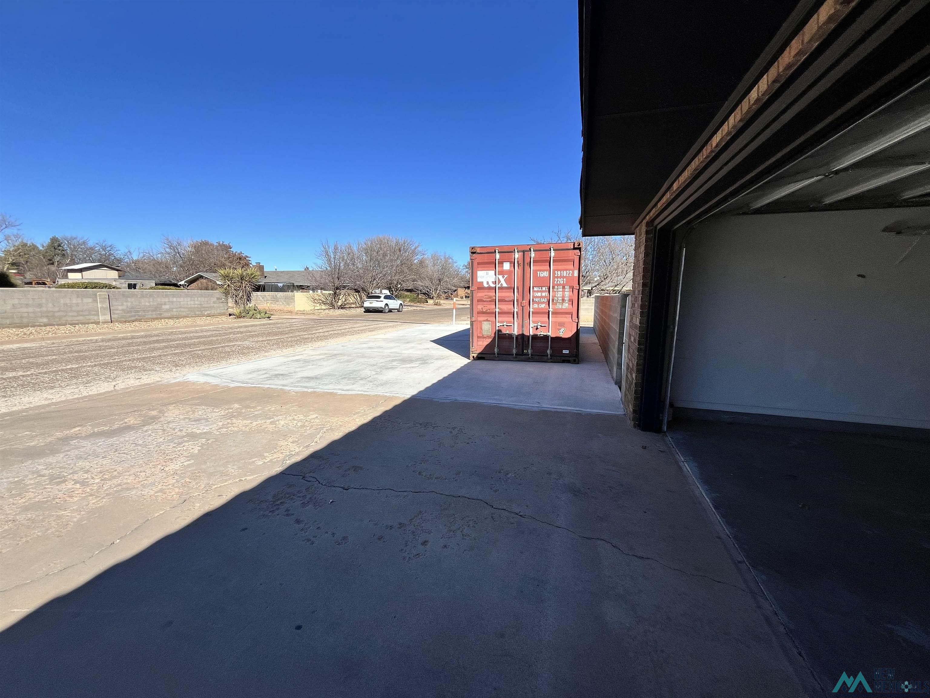 1713 Wilshire Boulevard