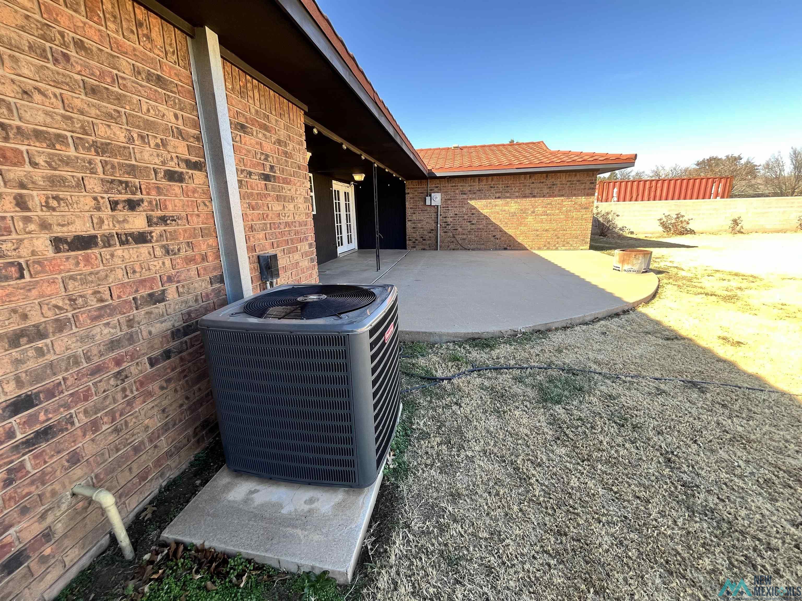 1713 Wilshire Boulevard